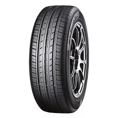 YOKOHAMA BLUEARTH-ES ES32 - 185/60 R14 82H – 1